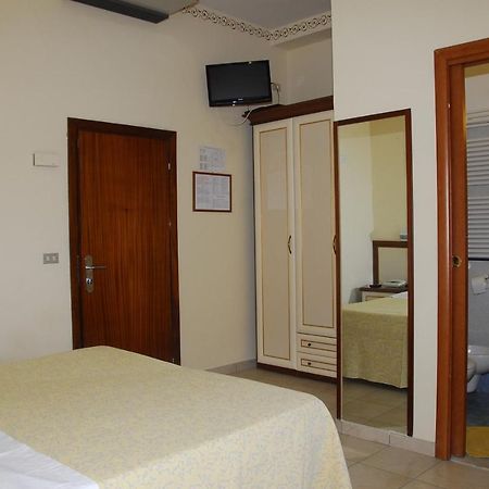 Hotel Nettuno Cattolica Dış mekan fotoğraf
