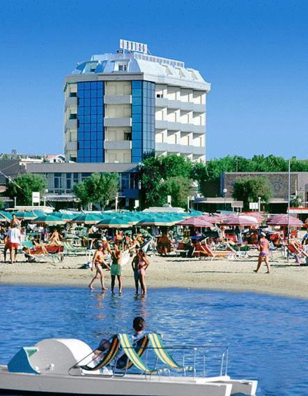 Hotel Nettuno Cattolica Dış mekan fotoğraf