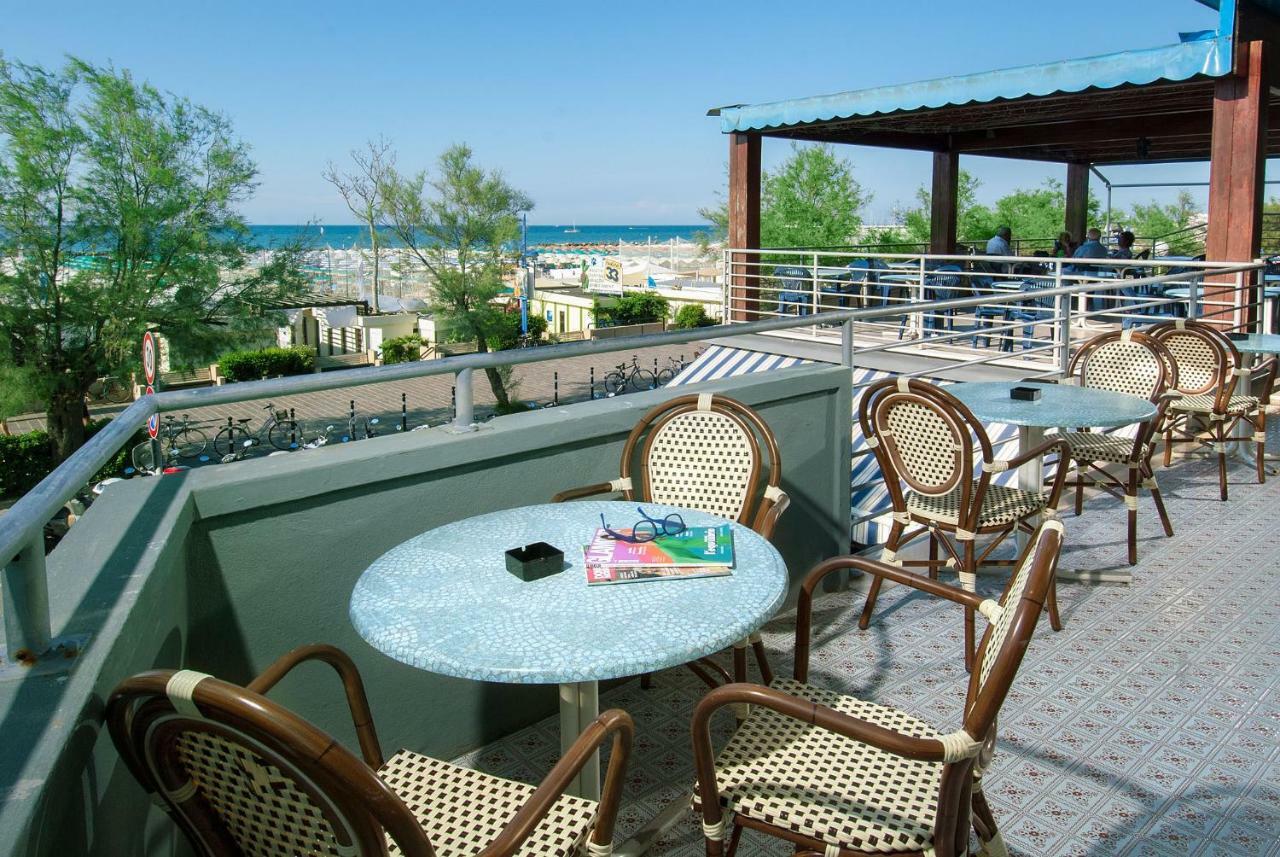 Hotel Nettuno Cattolica Dış mekan fotoğraf
