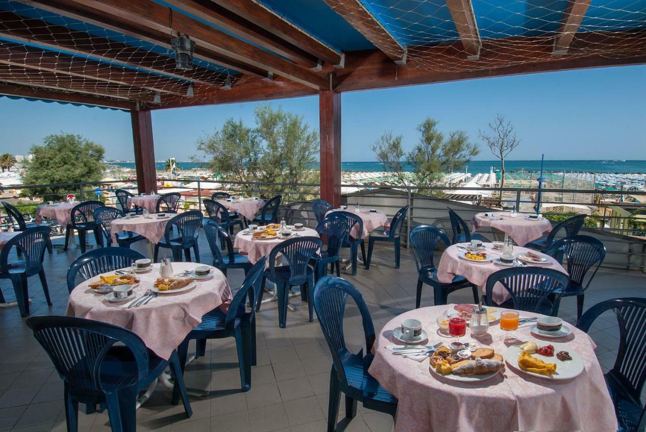 Hotel Nettuno Cattolica Dış mekan fotoğraf